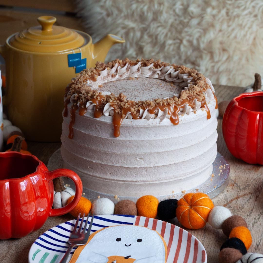 Apple and Cinnamon Cake - Image 2