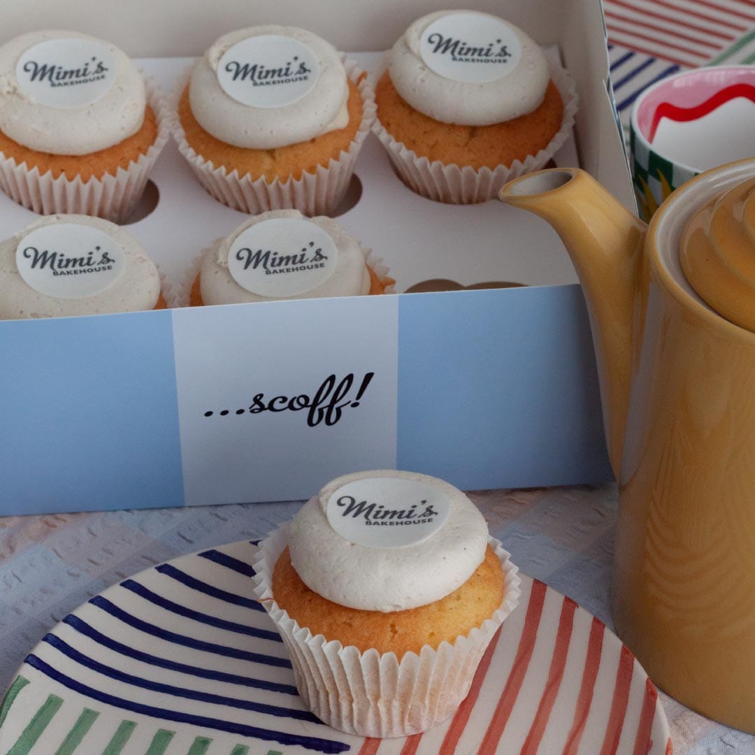 Alternative view of Branded Cupcake Box