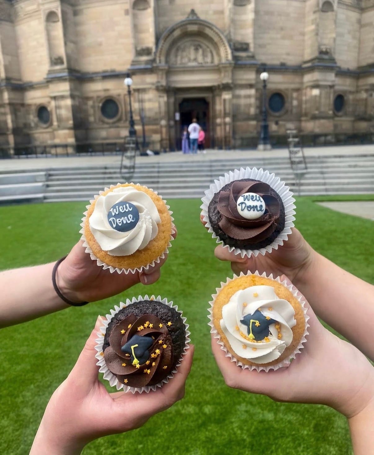Graduation Cupcake Box